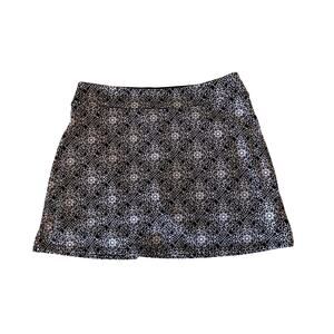 Tranquility by Co. clothing skort  size small b & w print